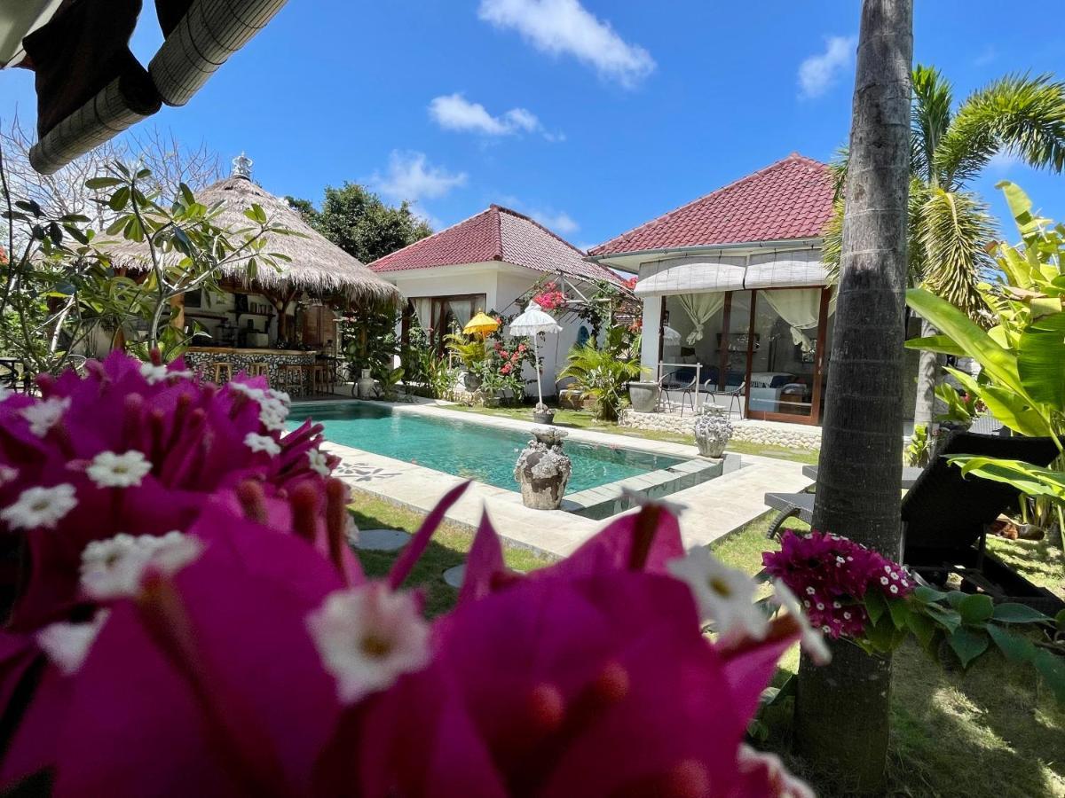 Bed and Breakfast La Kreyiol Uluwatu Exterior foto