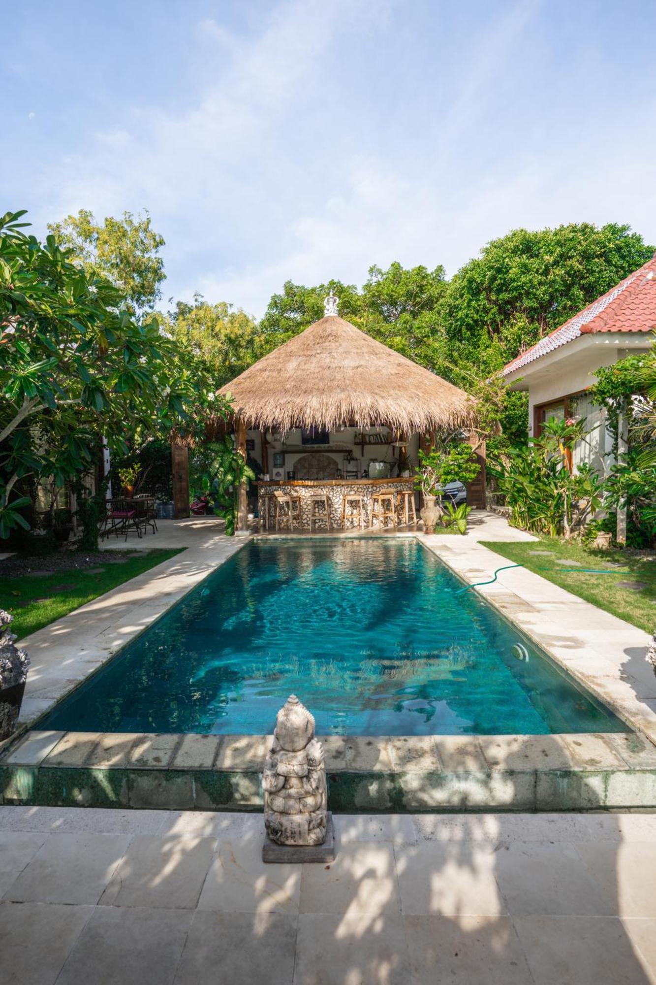 Bed and Breakfast La Kreyiol Uluwatu Exterior foto