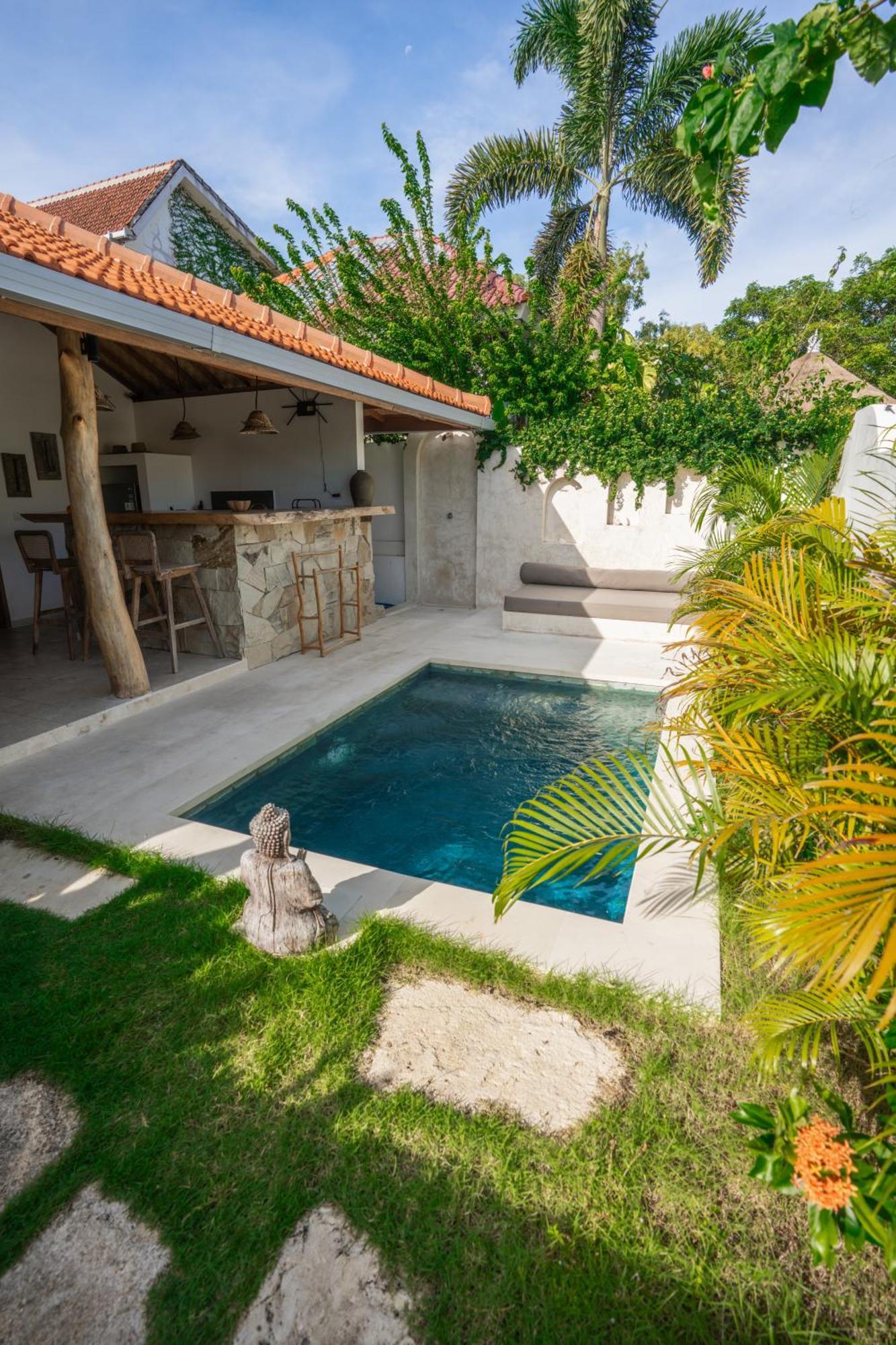 Bed and Breakfast La Kreyiol Uluwatu Exterior foto