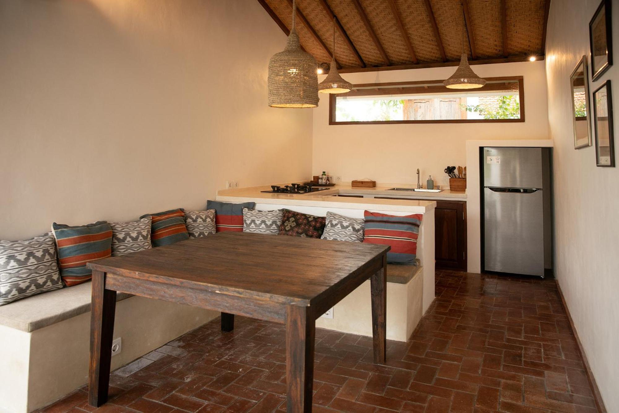 Bed and Breakfast La Kreyiol Uluwatu Exterior foto